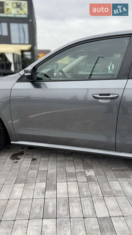 Седан Volkswagen Passat 2012 в Макарове фото 15 Седан Volkswagen Passat 2012 в Макарове