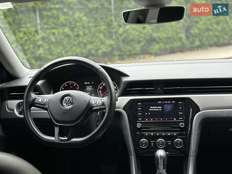 Седан Volkswagen Passat 2019 в Киеве фото 7 Седан Volkswagen Passat 2019 в Киеве