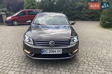 Универсал Volkswagen Passat 2012 в 