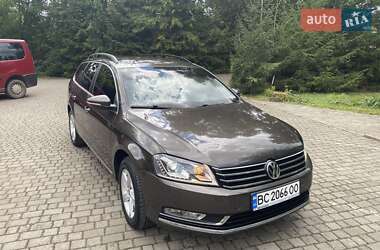Универсал Volkswagen Passat 2012 в 