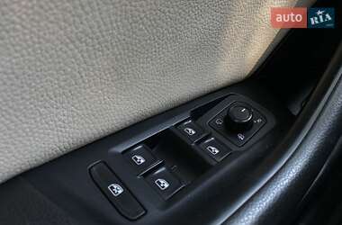 Седан Volkswagen Passat 2015 в 