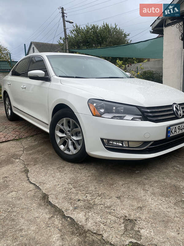 Седан Volkswagen Passat 2015 в 