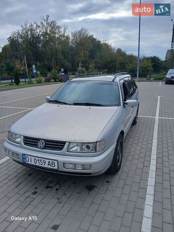 Универсал Volkswagen Passat 1994 в Хмельницком