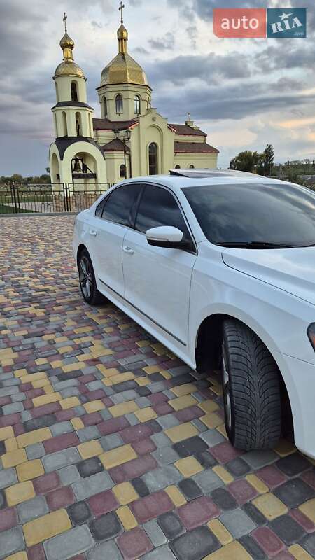 Седан Volkswagen Passat 2014 в Запорожье фото 7 Седан Volkswagen Passat 2014 в Запорожье