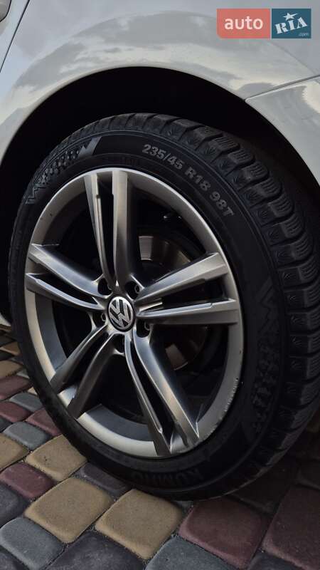 Седан Volkswagen Passat 2014 в Запорожье фото 20 Седан Volkswagen Passat 2014 в Запорожье