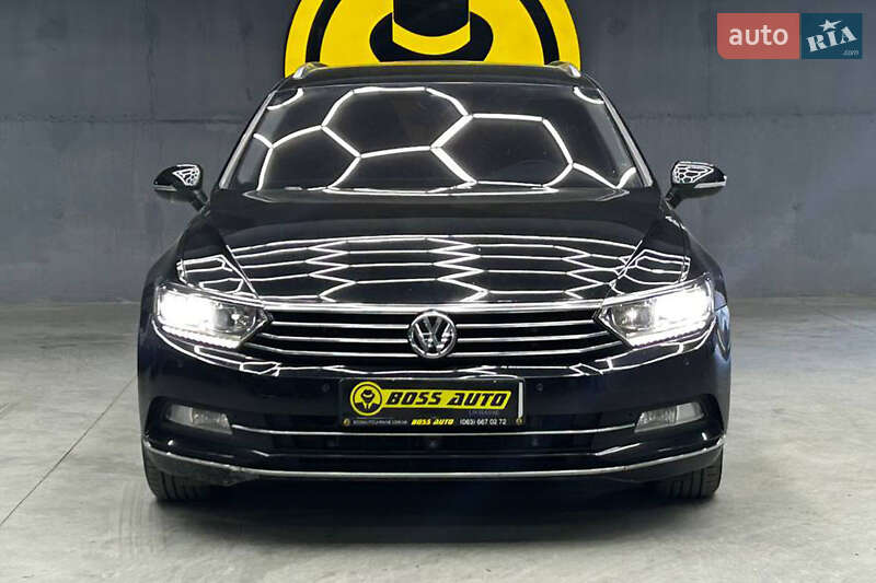 Універсал Volkswagen Passat 2018 в Чернівцях