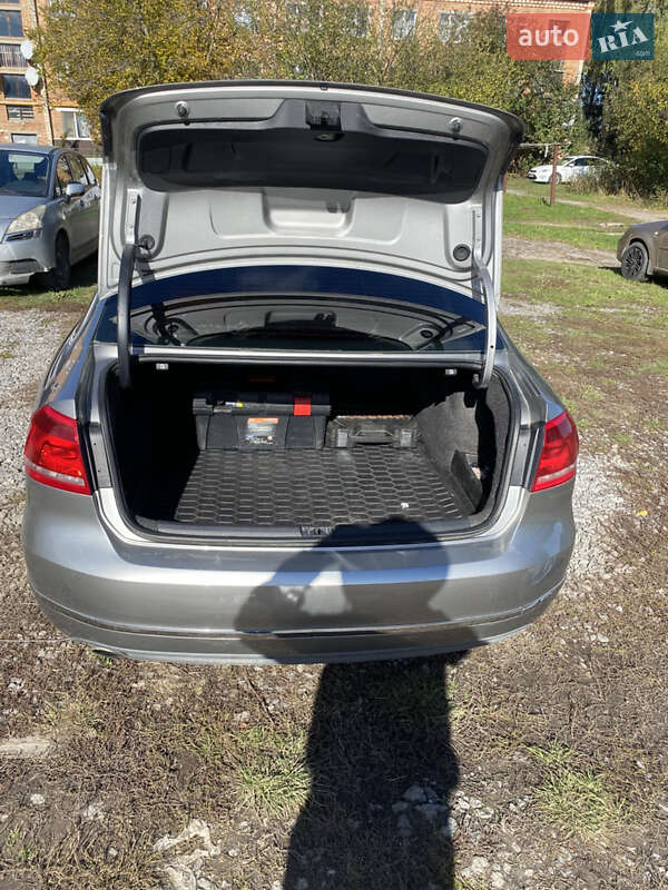 Седан Volkswagen Passat 2012 в Хмельнике фото 14 Седан Volkswagen Passat 2012 в Хмельнике