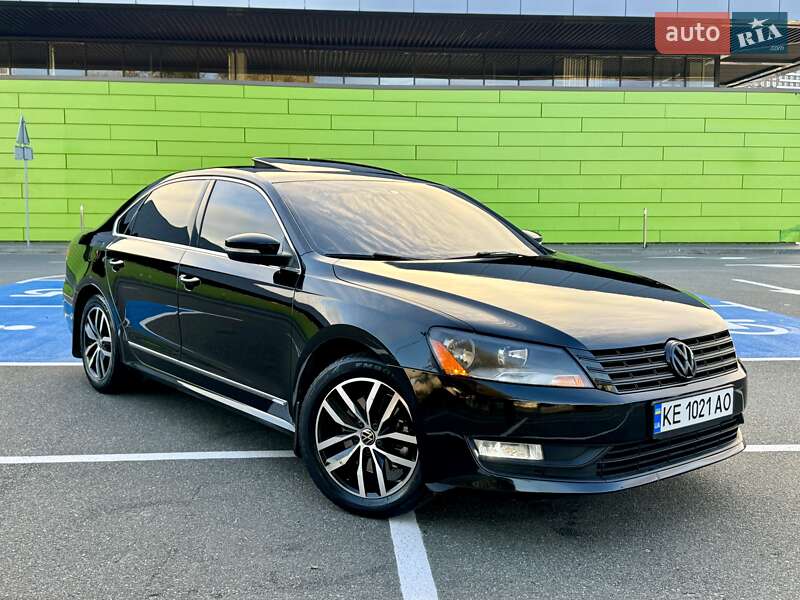 Седан Volkswagen Passat 2014 в Киеве