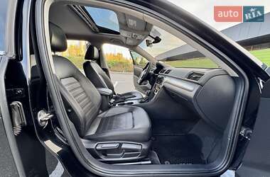 Седан Volkswagen Passat 2014 в 