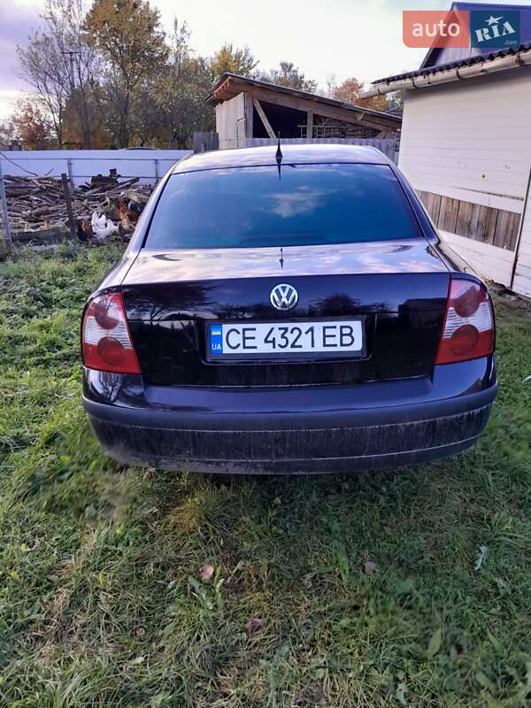 Седан Volkswagen Passat 2001 в Чернівцях