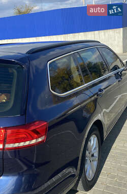 Универсал Volkswagen Passat 2015 в 
