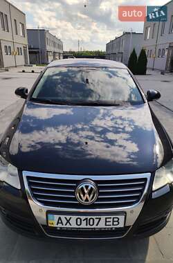 Седан Volkswagen Passat 2006 в 