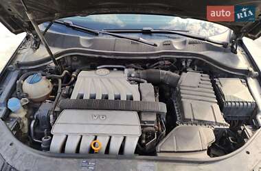 Седан Volkswagen Passat 2006 в 