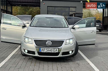 Седан Volkswagen Passat 2010 в 