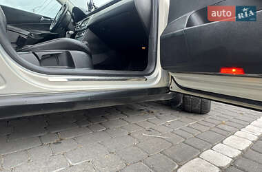 Седан Volkswagen Passat 2010 в 