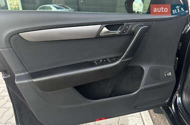 Седан Volkswagen Passat 2013 в 