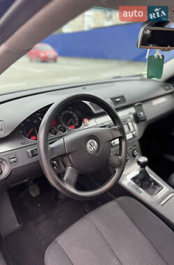 Универсал Volkswagen Passat 2007 в 