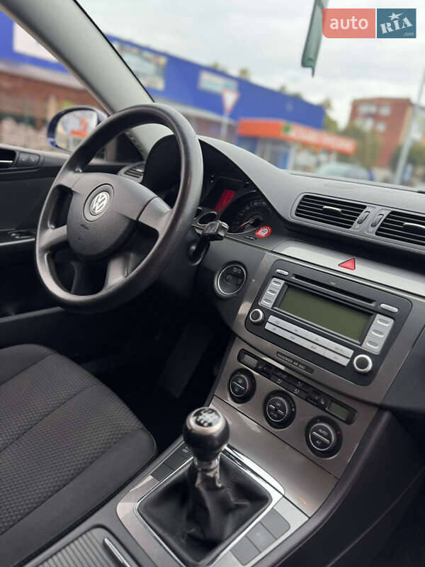 Универсал Volkswagen Passat 2007 в Калуше