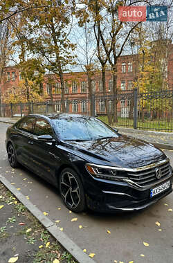Седан Volkswagen Passat 2021 в Харькове