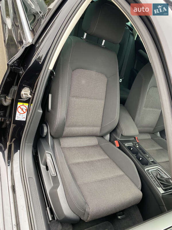 Універсал Volkswagen Passat 2018 в Києві