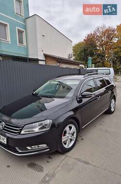 Универсал Volkswagen Passat 2013 в 