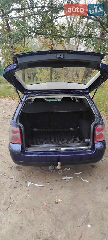 Универсал Volkswagen Passat 2002 в Сумах