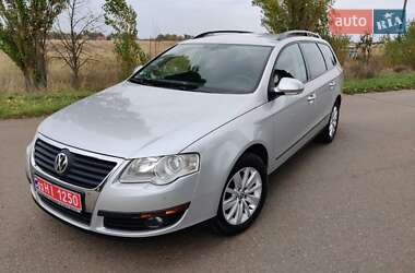 Универсал Volkswagen Passat 2010 в Барышевке