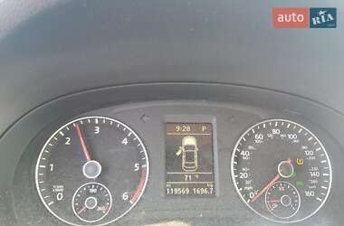 Седан Volkswagen Passat 2015 в 