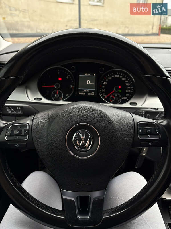 Универсал Volkswagen Passat 2012 в Львове фото 10 Универсал Volkswagen Passat 2012 в Львове