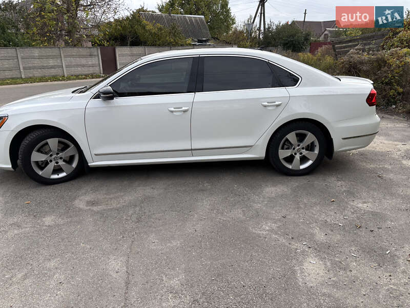 Седан Volkswagen Passat 2016 в Києві фото 7 Седан Volkswagen Passat 2016 в Києві