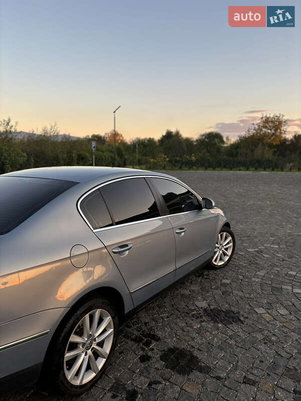 Седан Volkswagen Passat 2010 в Иршаве