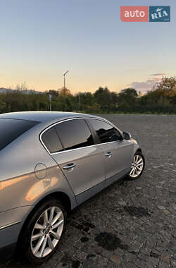Седан Volkswagen Passat 2010 в 