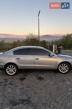 Седан Volkswagen Passat 2010 в 