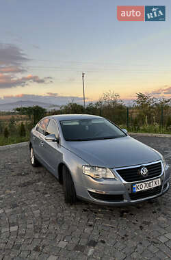 Седан Volkswagen Passat 2010 в 