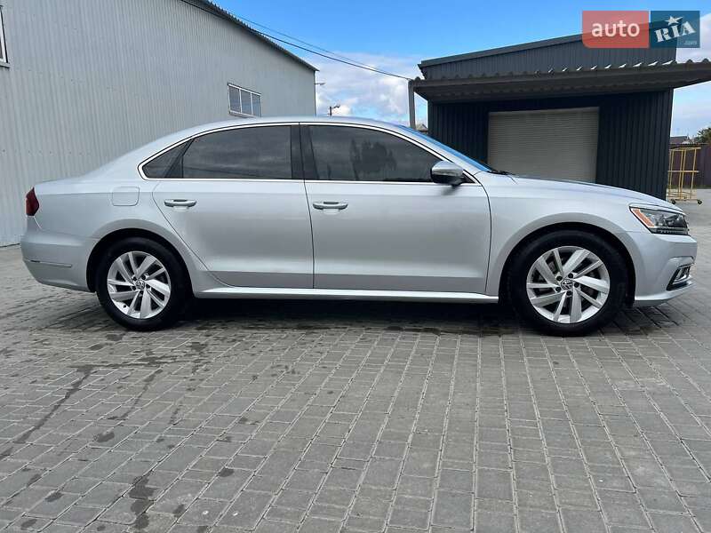 Седан Volkswagen Passat 2018 в Белой Церкви