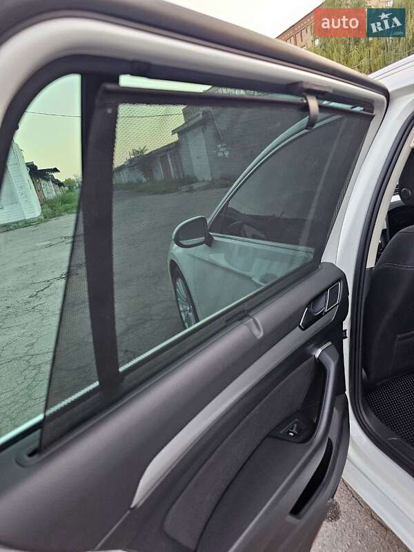 Универсал Volkswagen Passat 2016 в Славянске