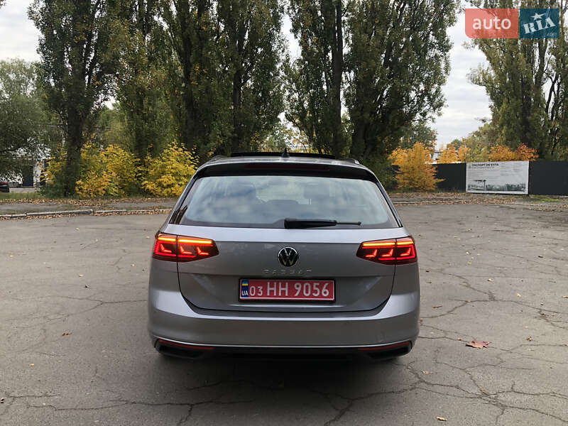 Универсал Volkswagen Passat 2020 в Киеве