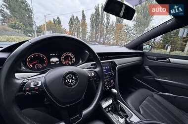 Седан Volkswagen Passat 2021 в 