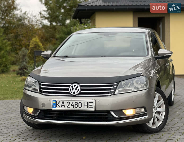 Седан Volkswagen Passat 2012 в Коломиї
