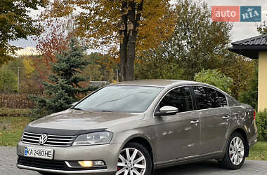 Седан Volkswagen Passat 2012 в Коломые