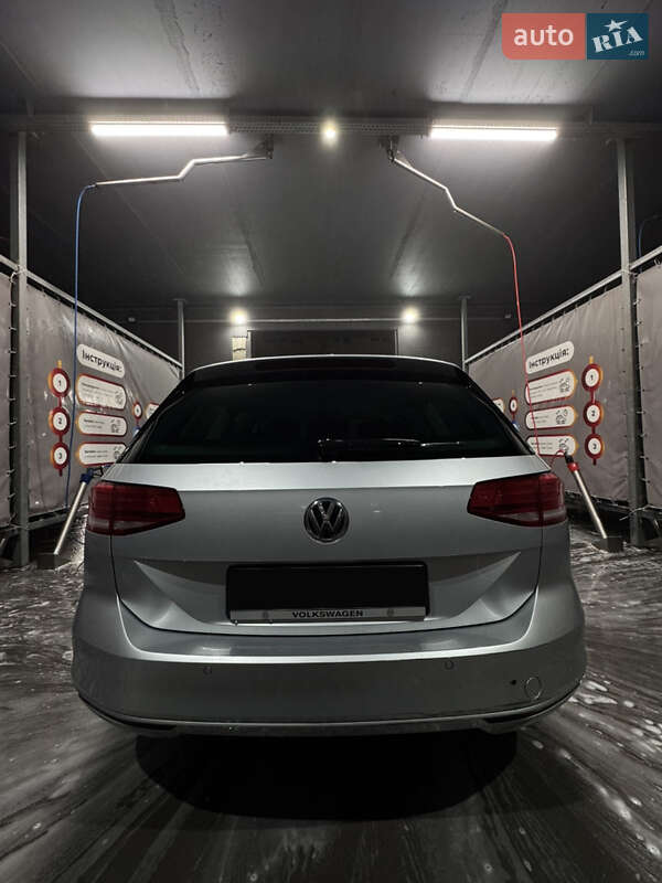 Універсал Volkswagen Passat 2017 в Києві фото 7 Універсал Volkswagen Passat 2017 в Києві