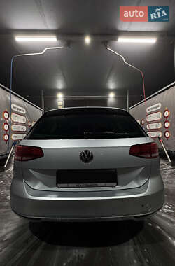 Универсал Volkswagen Passat 2017 в 