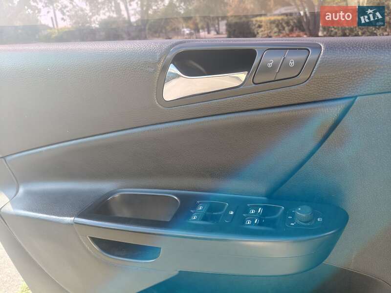 Универсал Volkswagen Passat 2007 в Черноморске