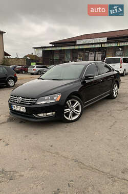 Седан Volkswagen Passat 2011 в Рівному