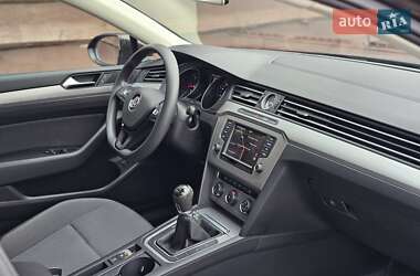 Универсал Volkswagen Passat 2016 в 