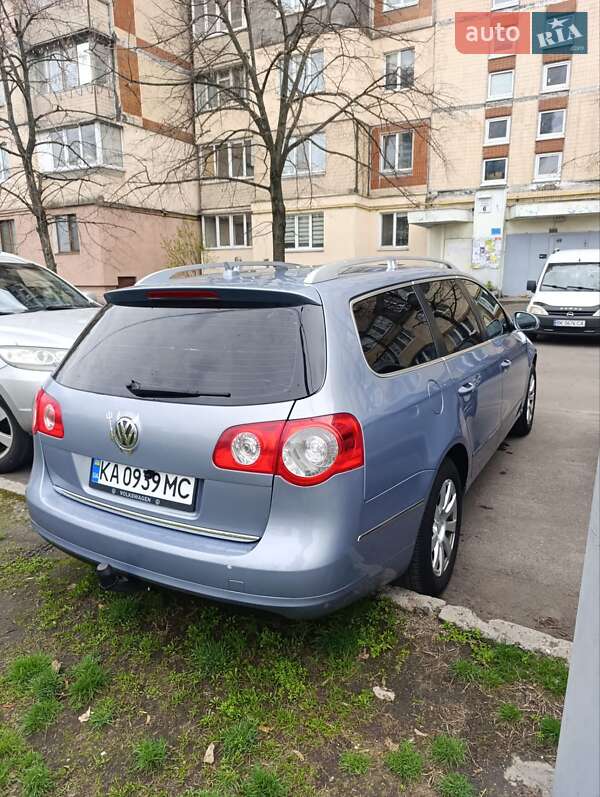 Універсал Volkswagen Passat 2010 в Києві фото 11 Універсал Volkswagen Passat 2010 в Києві