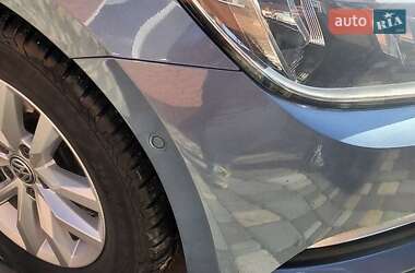 Универсал Volkswagen Passat 2015 в 