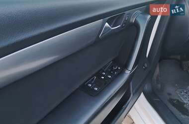 Универсал Volkswagen Passat 2012 в 