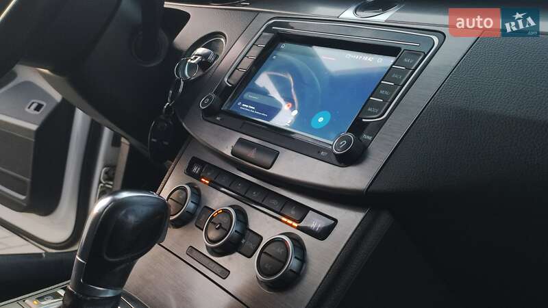 Універсал Volkswagen Passat 2012 в Дрогобичі