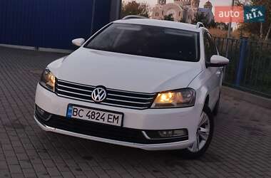 Универсал Volkswagen Passat 2012 в 